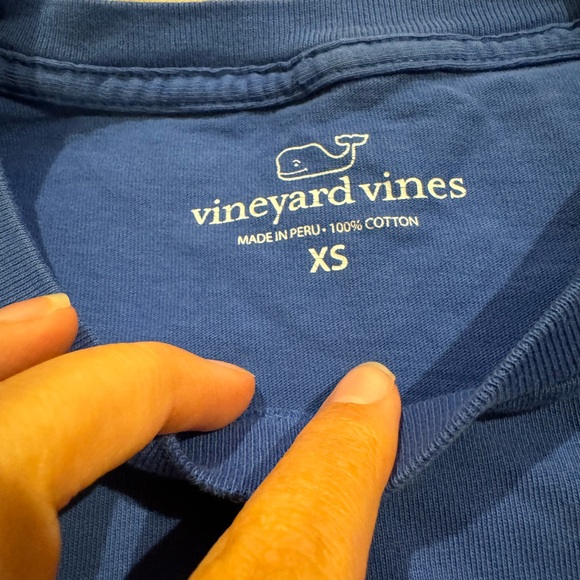 Vineyard vines short sleeve top - Picture 2 of 5